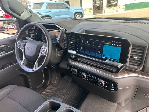 Used 2026 Chevrolet Silverado 1500 RST image 32