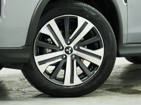 New 2026 Mitsubishi Outlander Sport SE AWD/4WD image 3