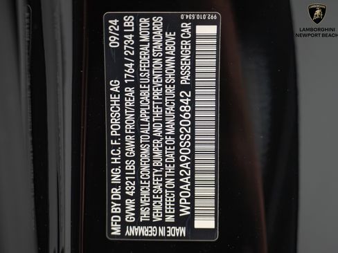 Used 2025 Porsche 911 Carrera image 37