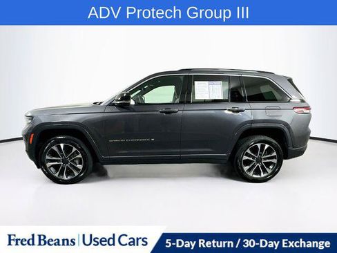 Certified 2022 Jeep Grand Cherokee Overland w/ Adv Protech Group III AWD/4WD image 5