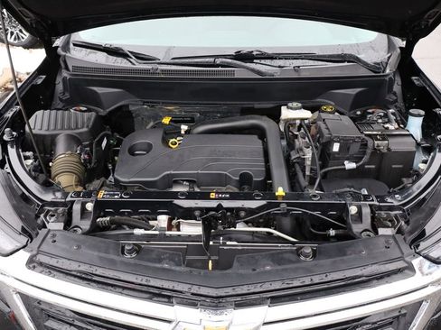 Used 2024 Chevrolet Equinox LT image 45