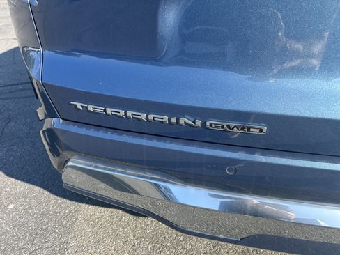 New 2027 GMC Terrain Denali AWD/4WD image 9