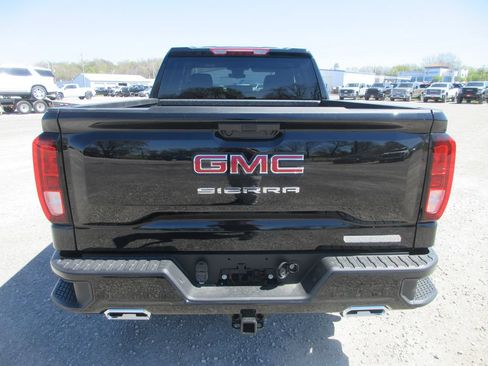 New 2026 GMC Sierra 1500 Elevation AWD/4WD image 7