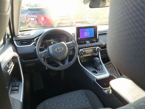 New 2025 Toyota RAV4 XLE image 10