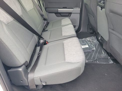 New 2026 Ford F250 XLT w/ FX4 Off-Road Package image 11