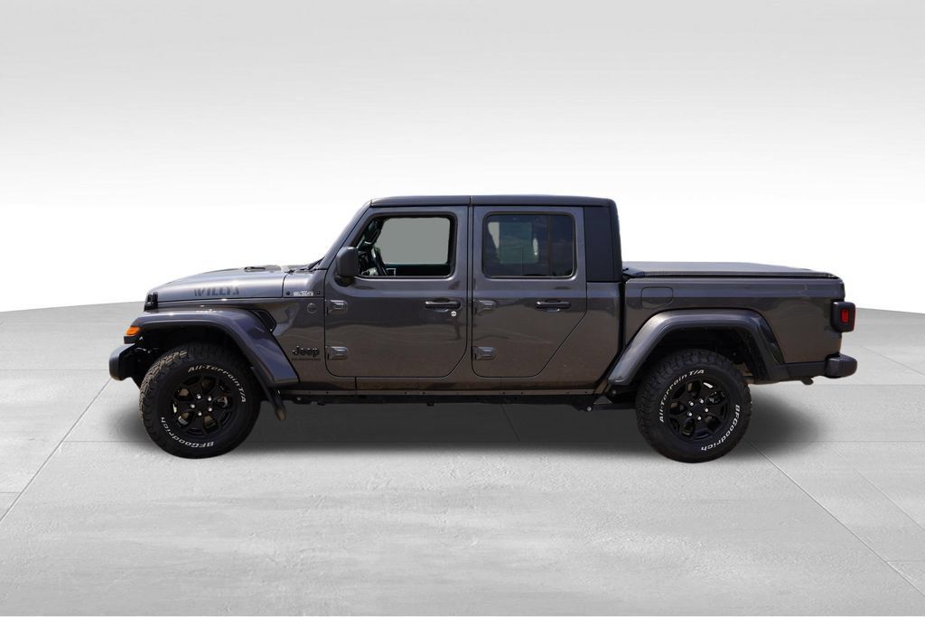 Used 2022 Jeep Gladiator Sport AWD/4WD image 9