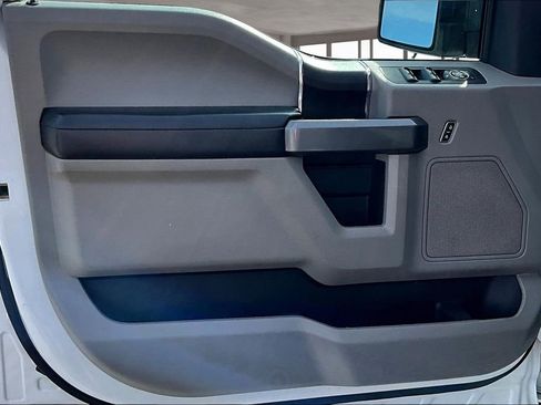 Used 2020 Ford F150 XLT w/ Trailer Tow Package image 24