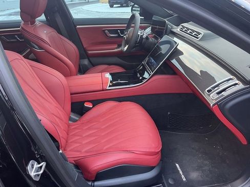 Used 2026 Mercedes-Benz S 63 AMG S image 11