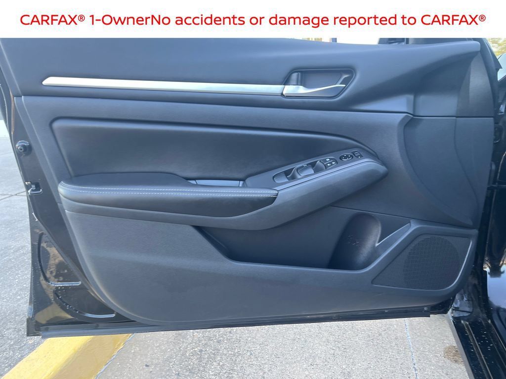 Certified 2022 Nissan Altima 2.5 SV FWD image 14