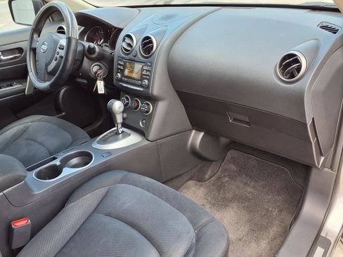 Used 2015 Nissan Rogue S w/ Convenience Package image 8