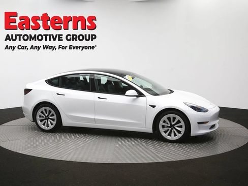 Used 2021 Tesla Model 3 Standard Range Plus RWD image 41