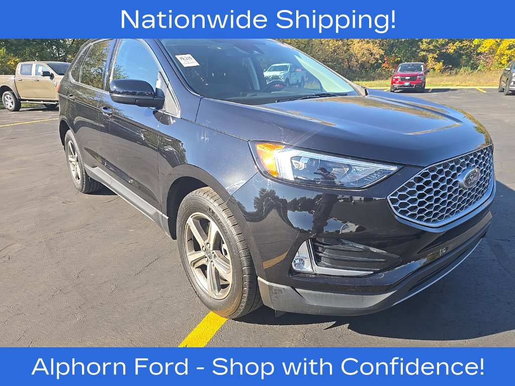 Certified 2024 Ford Edge SEL w/ Convenience Package AWD/4WD image 3