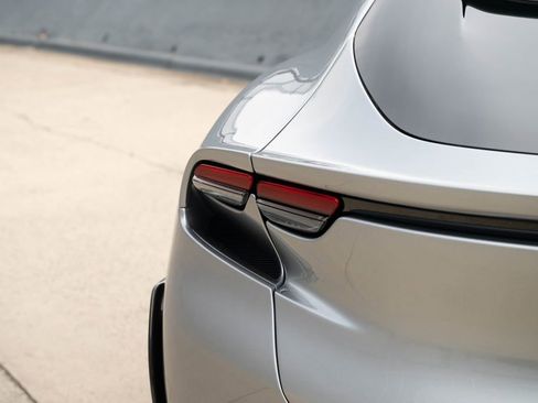 Used 2024 Ferrari Purosangue image 23