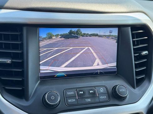 Used 2019 GMC Acadia SLT AWD/4WD image 22