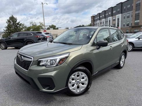 Used 2019 Subaru Forester w/ Alloy Wheel Package AWD/4WD image 3