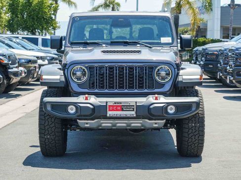 New 2026 Jeep Gladiator Mojave AWD/4WD image 2