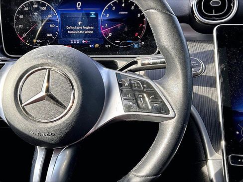 Used 2025 Mercedes-Benz C 300 Sedan image 18