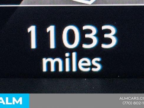 Used 2025 Nissan Rogue Platinum w/ Tech Package image 48