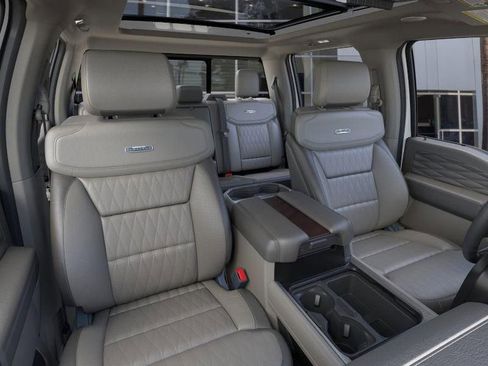 New 2025 Ford F350 Platinum w/ Platinum Plus Package image 10