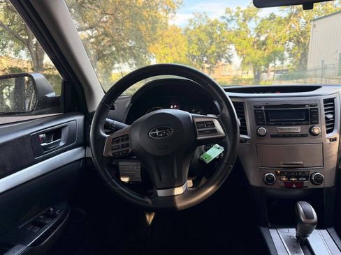 Used 2012 Subaru Legacy 2.5i Premium w/ All-Weather Pkg AWD/4WD image 14