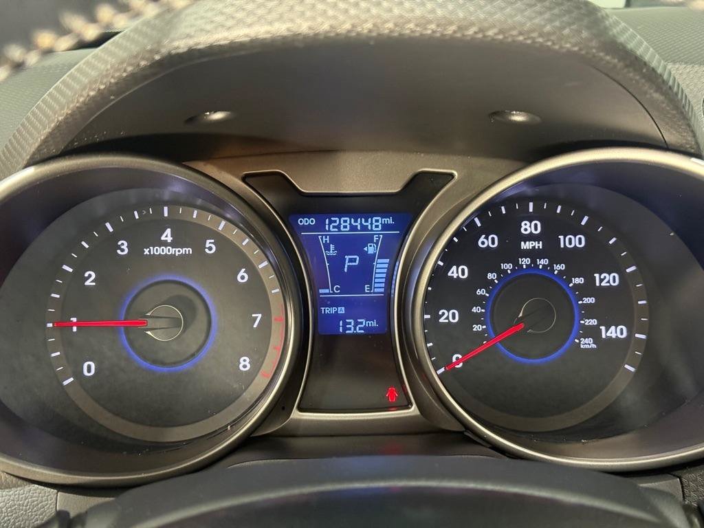 Used 2015 Hyundai Veloster w/ Option Group 03 FWD image 13