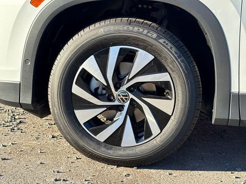 New 2026 Volkswagen Tiguan S image 9