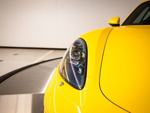Certified 2024 Porsche 718 Cayman RWD image 13