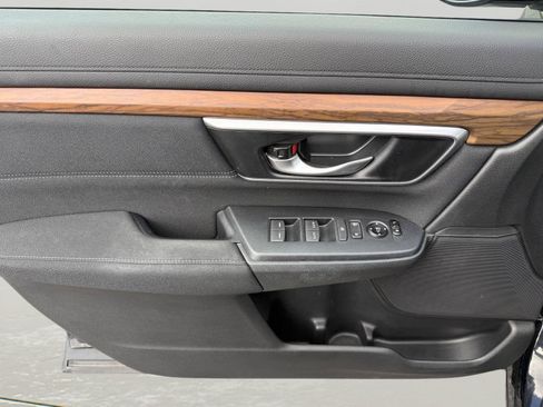 Used 2019 Honda CR-V EX image 7