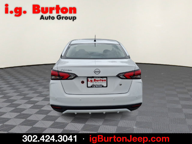 Used 2024 Nissan Versa S w/ Trunk Package FWD image 5