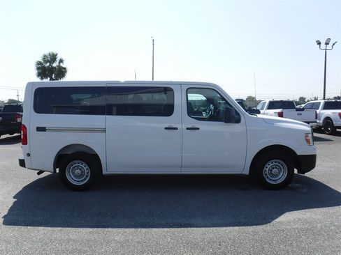 Used 2019 Nissan NV 3500 S RWD image 3