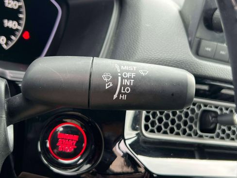 Used 2025 Honda Civic Sport image 22