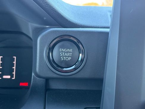 Used 2025 Toyota Tacoma SR image 13