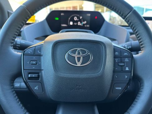 Used 2024 Toyota bZ4X Limited image 28