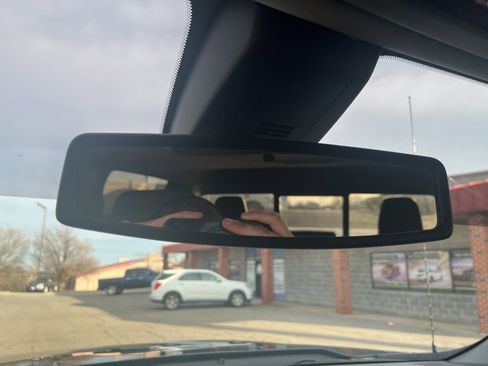 Used 2022 Chevrolet Silverado 1500 LTZ w/ LTZ Premium Package image 78