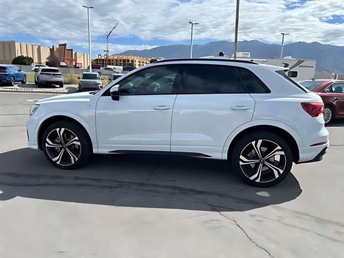 Used 2023 Audi Q3 2.0T Premium Plus w/ Premium Plus Package AWD/4WD image 6