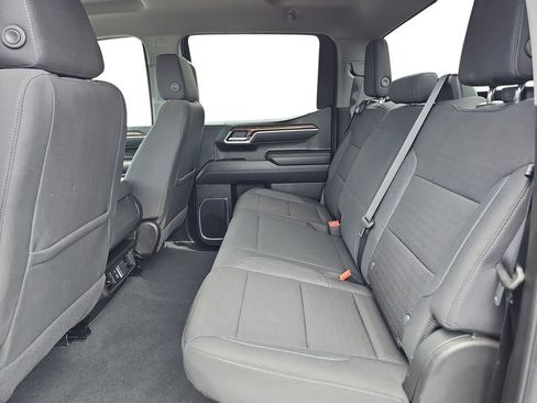 Used 2025 Chevrolet Silverado 1500 LT AWD/4WD image 14
