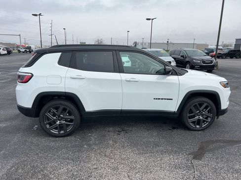 New 2026 Jeep Compass Limited AWD/4WD image 30