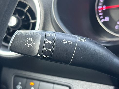 Certified 2023 Kia Forte LXS w/ LXS Technology Package image 35