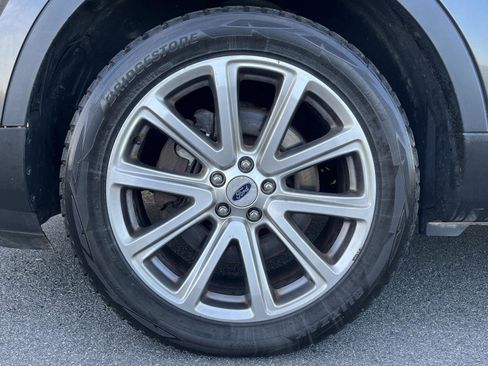 Used 2016 Ford Explorer Limited image 21