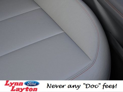 New 2026 Ford Explorer Active w/ Active Comfort Package image 16