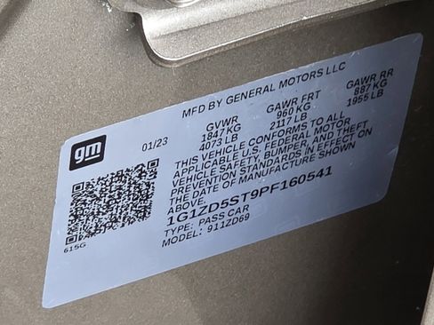 Used 2023 Chevrolet Malibu LT image 35