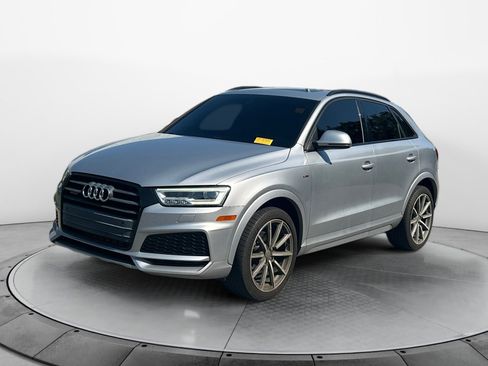 Used 2018 Audi Q3 2.0T Premium Plus w/ Premium Plus Package AWD/4WD image 3