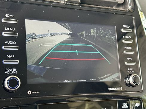 Certified 2022 Toyota Prius LE image 24