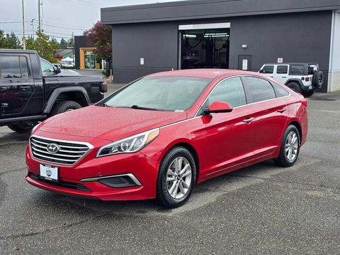 Used 2017 Hyundai Sonata SE FWD image 3