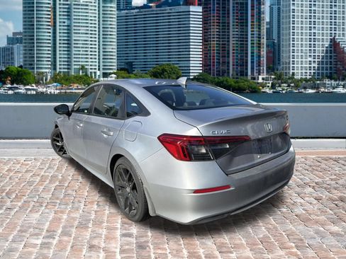 Used 2023 Honda Civic Sport image 9