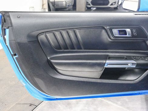 Used 2022 Ford Mustang Premium RWD image 27