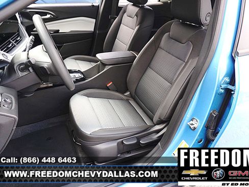 New 2026 Chevrolet Trax LT image 13