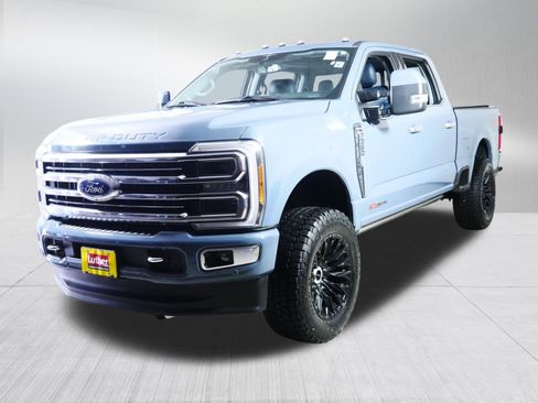 Used 2023 Ford F350 Limited w/ FX4 Off-Road Package AWD/4WD image 3