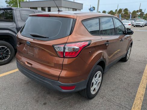 Used 2017 Ford Escape S image 3