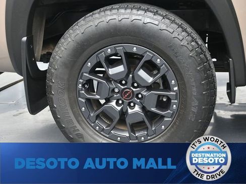 Used 2022 Nissan Frontier PRO-4X w/ Pro-4X Premium Package AWD/4WD image 41